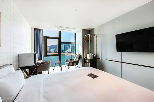 جناح، H Avenue Hotel Gwangali Beach 1/6