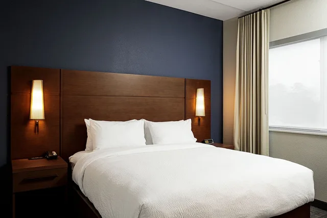 جناح بسرير كينج بغرفة نوم واحدة، Residence Inn by Marriott Jackson Airport/Pearl 1/2