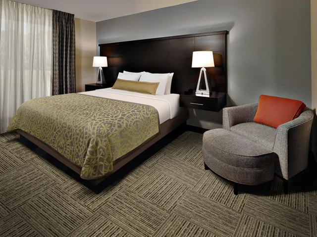 Studio, Suite, Queen Bed, STAYBRIDGE SUITES TOLEDO - ROSSFORD - PERRYSBURG 2/2