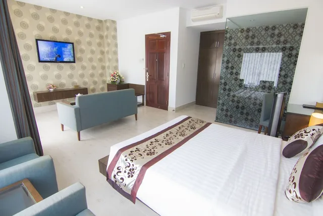 Vip, King Bed، Ngoc Linh Luxury Hotel 8/10