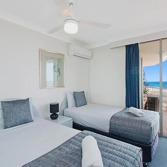 2 Bedrooms, Superior, Apartment, Ocean View, Meridian Tower Apartments 7/10