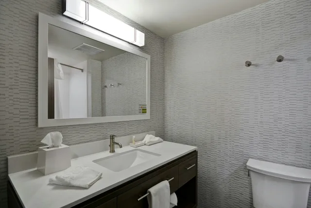 جناح بسرير كينج لذوي الإعاقة، Home2 Suites By Hilton Dayton South 4/4