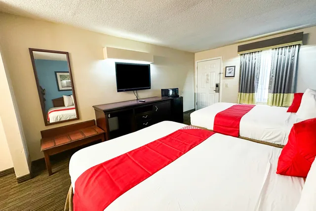Room, 2 Queen Beds, Bonita Lakes Inn by Capital O Meridian I20 1/10