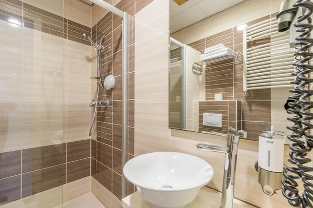 غرفة بسرير مزدوج أو سريرين منفصلين، Hotel Port 7/10