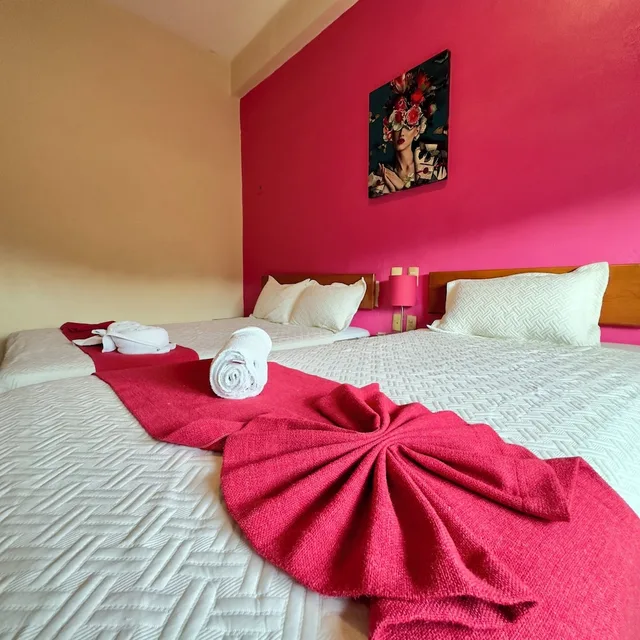 Standard, 1 Queen and 1 Single Bed, Pool View, Barranquilla Hotel 9/10