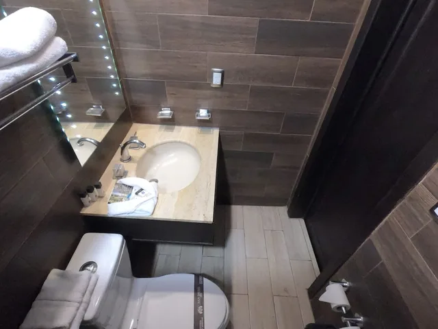غرفة داخلية قياسية بسرير كوين، Hotel San Diego 6/6