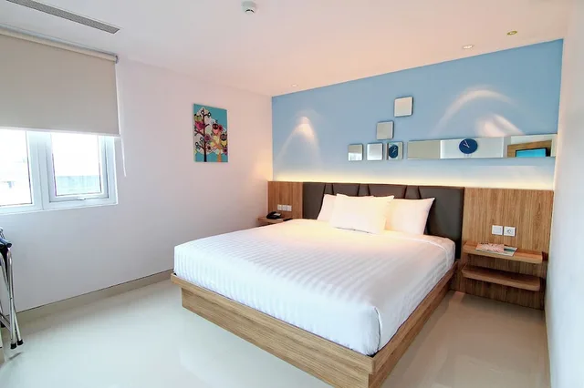 غرفة ديلوكس بسرير كينج، Mooz Hotel Surabaya - Jemursari 3/10