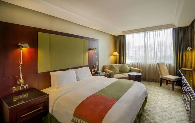 غرفة بريميير بسرير كينج، Pan Pacific Sonargaon Dhaka 6/13