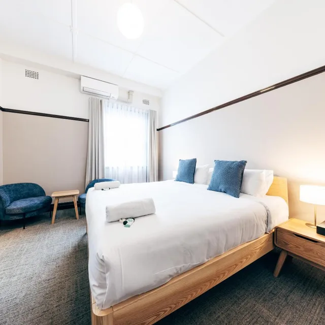 غرفة بسرير مزدوج أو سريرين منفصلين بحمام خاص، Strathfield Hotel 8/10