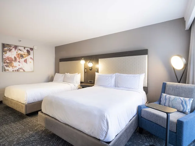 غرفة بسريرين كوين لذوي الإعاقة، DoubleTree by Hilton Livermore CA 2/4