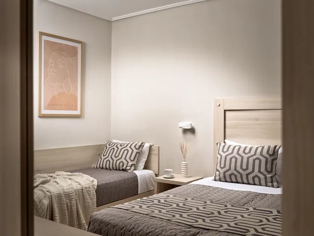 غرفة سوبيريور بسريرين منفصلين مع أريكة، Marelen Hotel 5/8