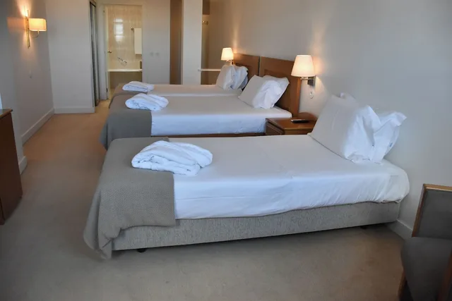 غرفة ديلوكس بسرير مزدوج وسرير فردي، Hotel Toural 7/9