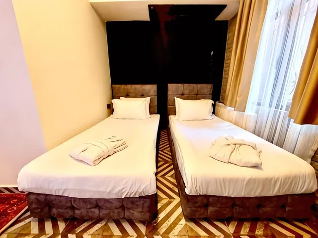 غرفة سوبيريور بسرير كوين، Mates Port Hotel 1/1