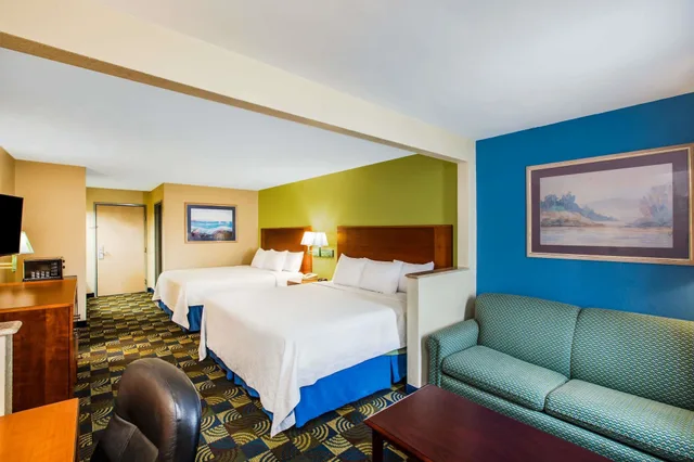 جناح بسريرين كينج، Days Inn Suites By Wyndham Corpus Christi Central 7/10