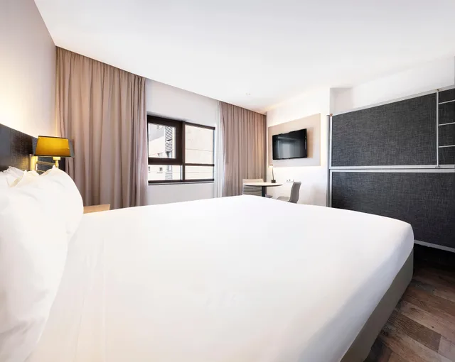 غرفة عائلية بإطلالة على البحر، Hotel Cadiz Paseo Del Mar Affiliated By Melia 2/10