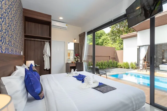 فيلا عائلية بأربعة أسرّة وسريرين كينج بـ4 غرف نوم بمسبح خاص، The Thames Pool Access Resort 1/5