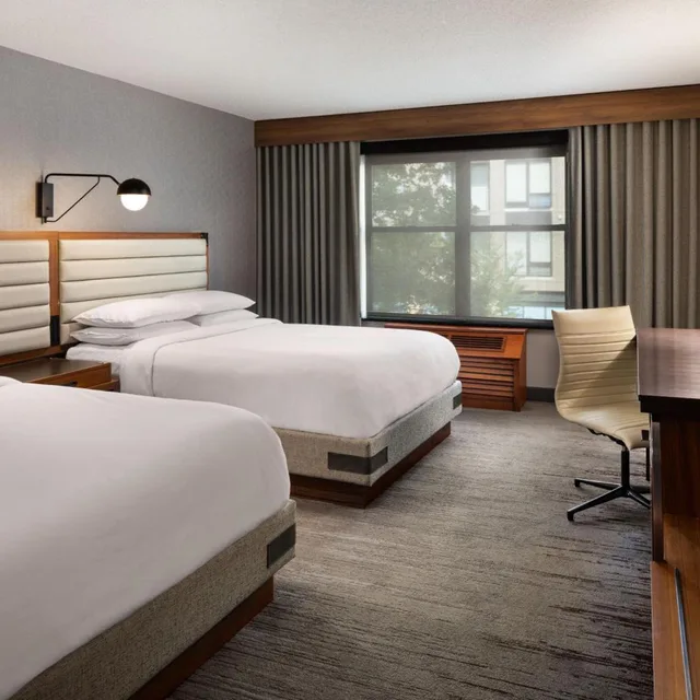 Concierge, 2 Queen Beds، The Depot Renaissance Minneapolis Hotel 1/5