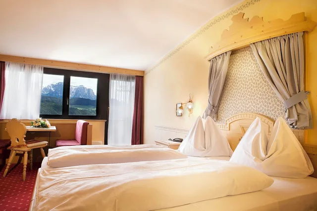 Standard, Queen Bed, Mountain View, Balcony, Granpanorama Hotel StephansHof 1/5
