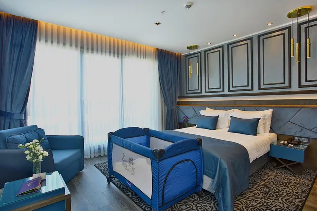 غرفة ديلوكس بشرفة، Amethyst Hotel Istanbul 2/3