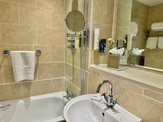 غرفة تنفيذية بسرير كينج، Grovefield House Hotel 2/3