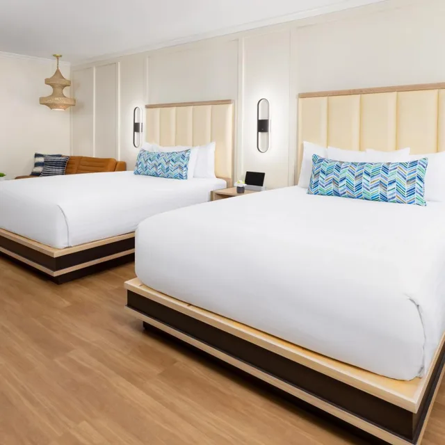 غرفة سوبيريور بسرير كوين، The Anza A Calabasas Hotel 3/10
