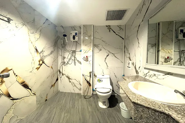 غرفة تنفيذية بسرير كوين، Jomtien Wave Residence 2/3