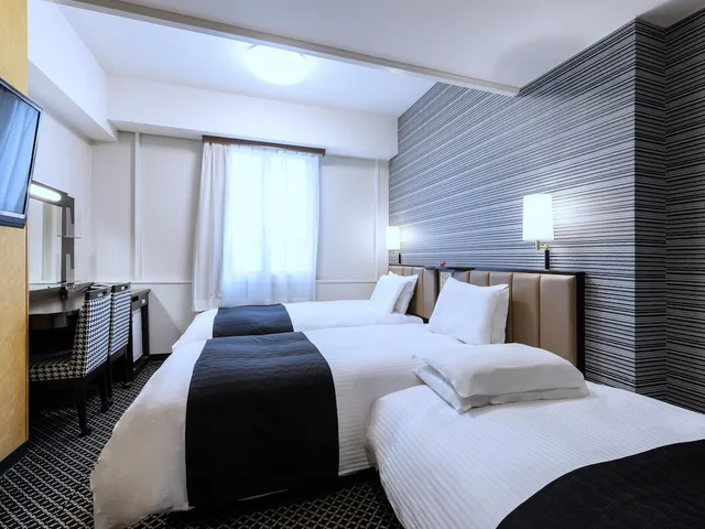 غرفة ثلاثية بسريرين منفصلين مع أريكة، Apa Hotel Sapporo Susukino Ekimae Ex Susukino Green Hotel 1 1/5