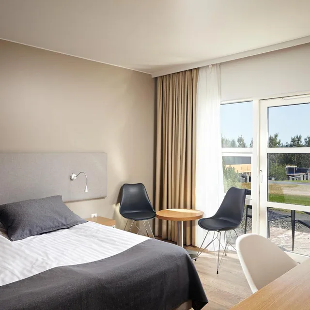 Deluxe, King Bed, ICELANDAIR HOTEL HAMAR 8/10