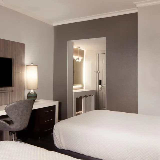 غرفة قياسية بسرير مزدوج، Indigo Atlanta Midtown Hotel 7/10