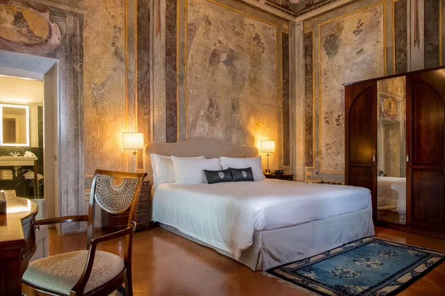 غرفة بسرير كينج، Grand Hotel Villa Torretta Milan Sesto, Curio Collection by Hilton 1/3