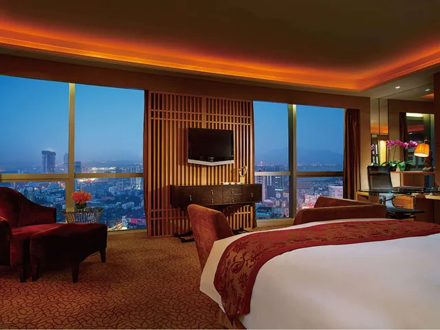 Luxury, King Bed, Sofitel Galaxy Nanjing 4/4