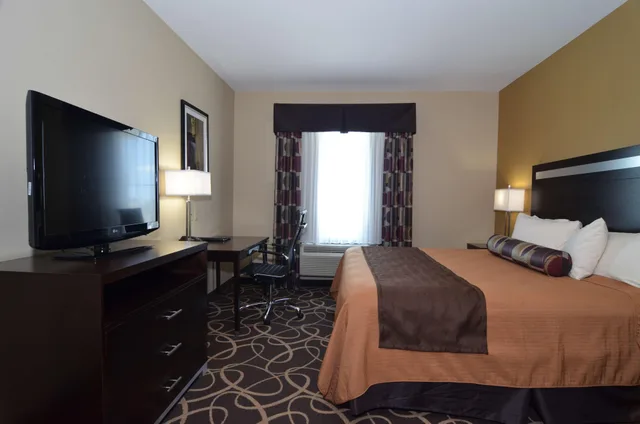 غرفة، Best Western Plus Kenedy Inn 1/3
