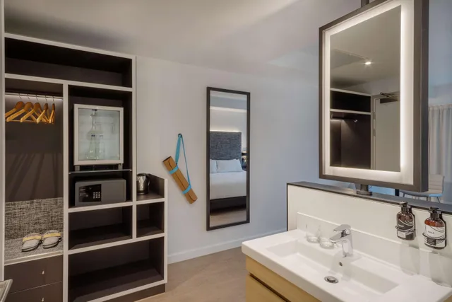 Studio, Double Bed, River View, INNSIDE Newcastle 4/6