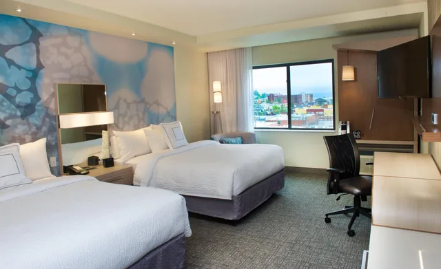 غرفة بسريرين كوين بإطلالة، Courtyard by Marriott Seattle Everett Downtown 3/5