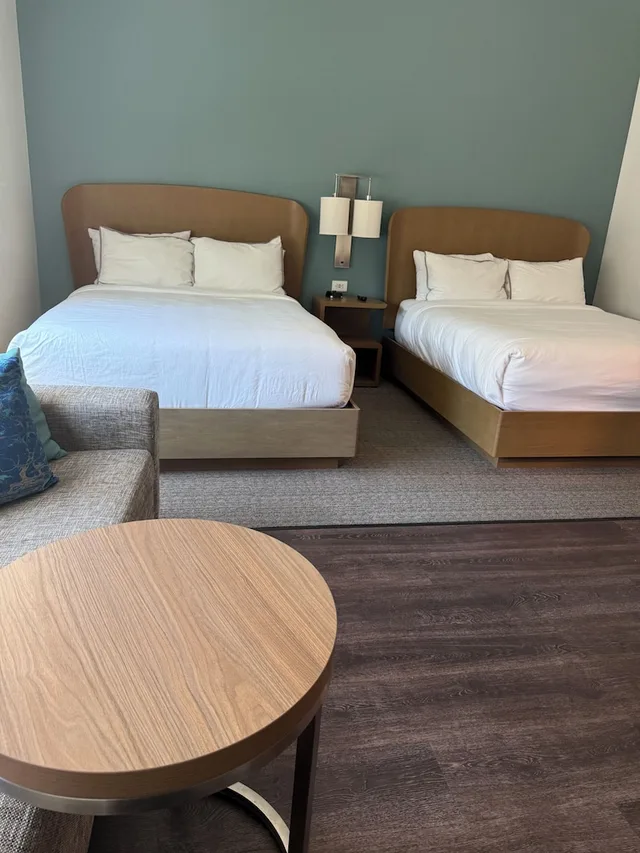 studio, 2 queen beds, Element Sedona 1/1