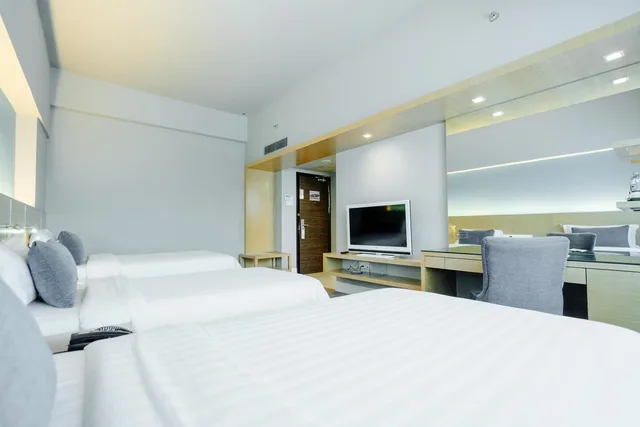 غرفة سوبيريور ثلاثية، Raia Hotel Kota Kinabalu 1/5