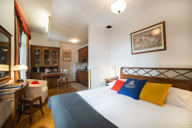 غرفة ديلوكس بسرير كوين بمطبخ صغير، Euroresidence 4/5