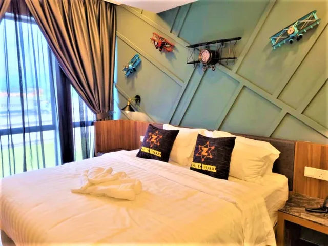Superior, Studio, Suite, King Bed, Zone Hotel (Ipoh) 1/2