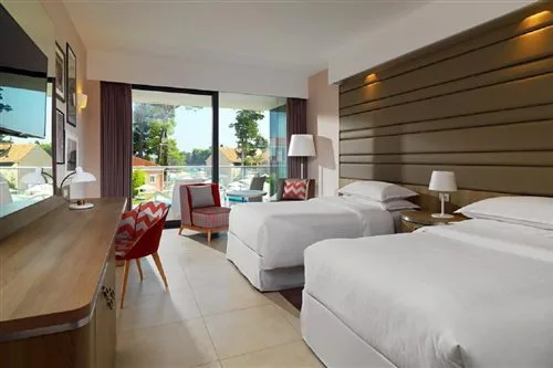 غرفة سوبيريور بسريرين منفصلين بشرفة، Sheraton Dubrovnik Riviera Hotel 1/2