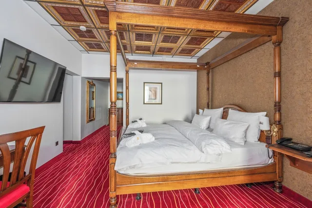 غرفة عائلية بسرير كينج، Kings First Class Hotel 1/10