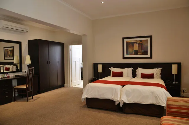 غرفة ديلوكس بسرير مزدوج أو سريرين منفصلين، Cumberland Hotel Worcester 1/1