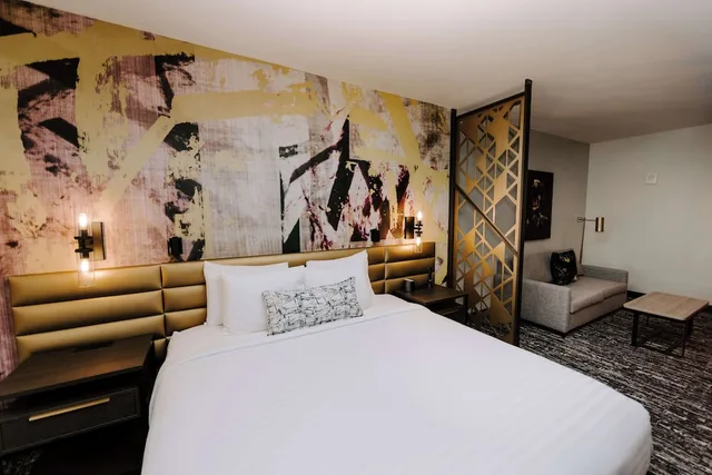 جناح بسرير كينج، Aiden by Best Western San Antonio Riverwalk 1/2