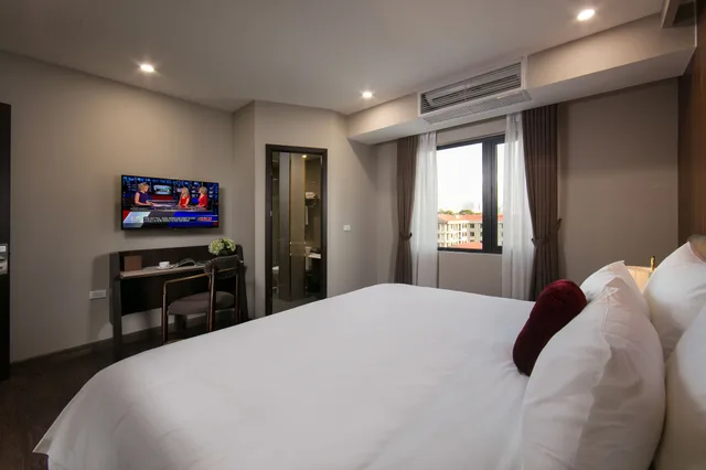 Deluxe, Double or Twin Bed, City View, Hanoi L Heritage Diamond Hotel Spa 8/10
