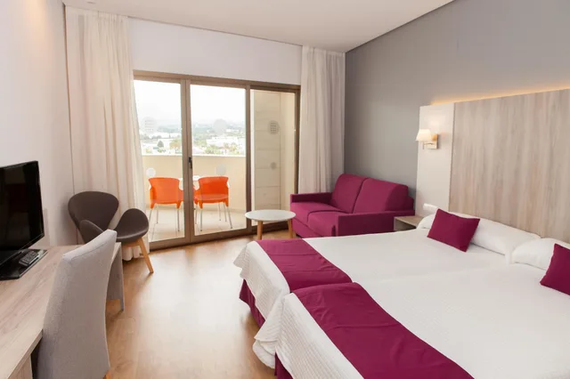 غرفة قياسية بشرفة مفردة بسرير مزدوج، Albir Playa Hotel And Spa 1/7