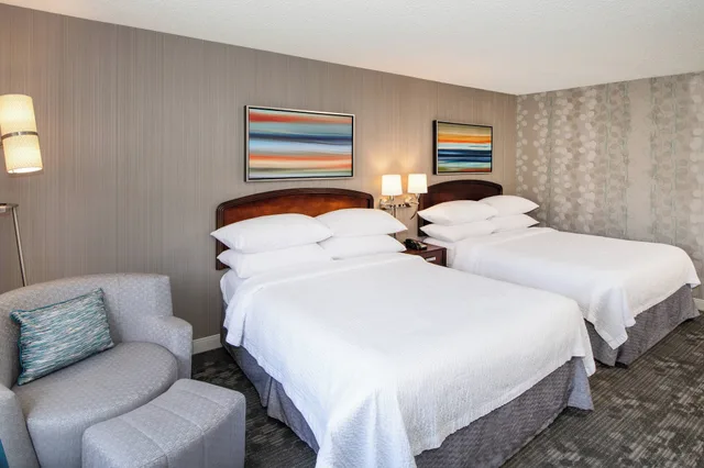 Pure, Wellness, 2 Queen Beds, Courtyard By Marriott Oakland Airport 4/5