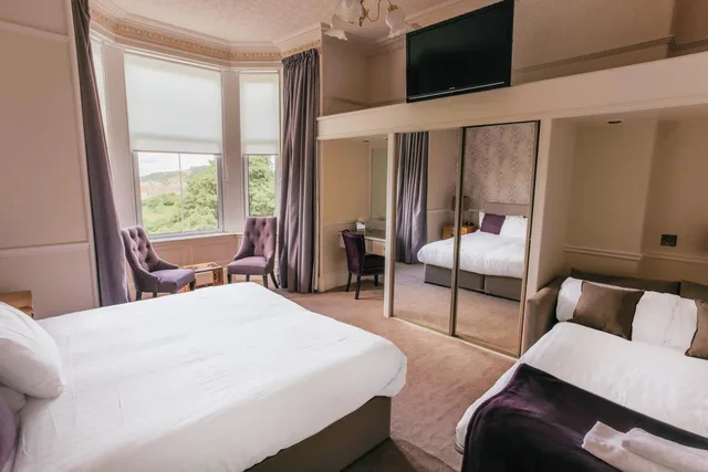 غرفة عائلية، Braid Hills Hotel 4/6