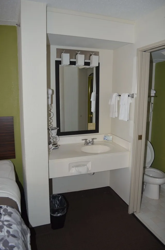 غرفة قياسية بسريرين كوين، Sleep Inn Columbia Airport 3/3