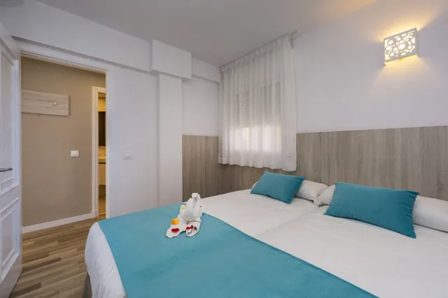 1 Bedroom, Suite, Apartment, Twin Beds، Floramar 1/10