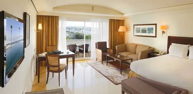 غرفة سوبيريور بسرير مزدوج أو سريرين منفصلين، L'Amphitrite Palace Resort & Spa 1/1