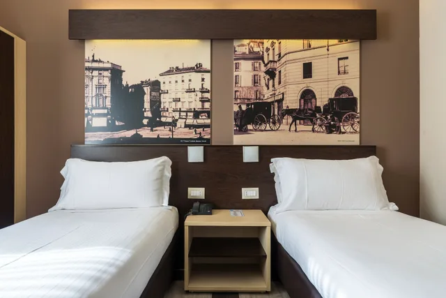 Twin Room Comfort, B&B Hotel Milano Portello 9/10